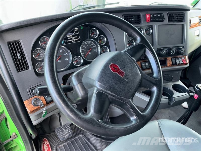 Kenworth T680 Sattelzugmaschinen