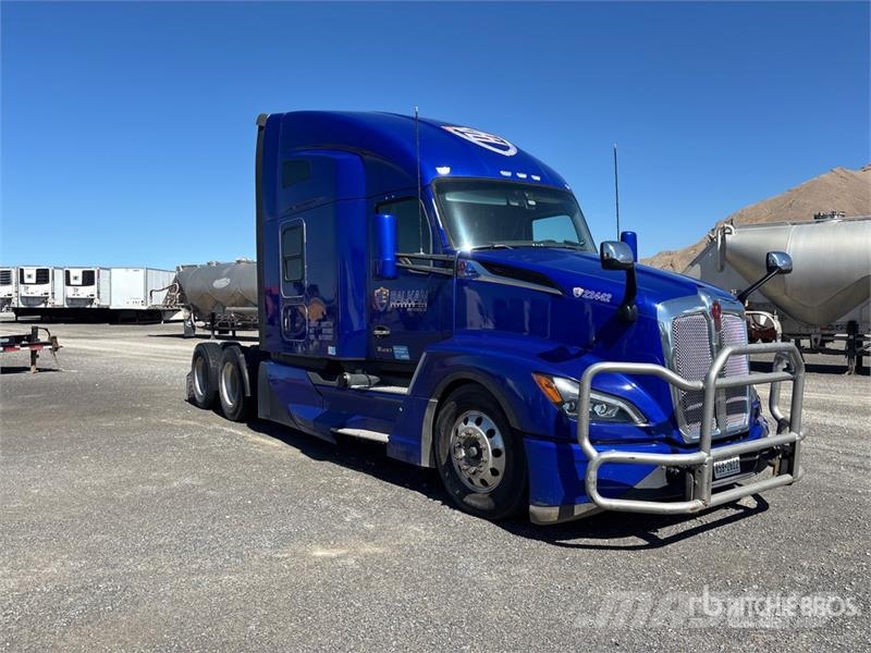 Kenworth T680 Τράκτορες