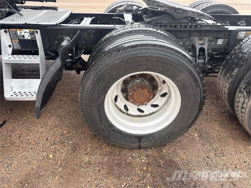 Kenworth T680 Trekkers