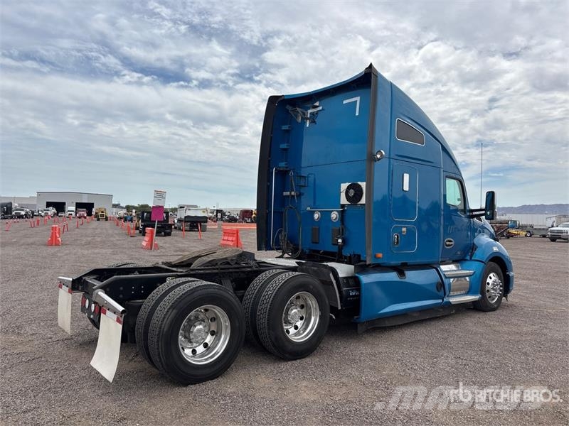 Kenworth T680 Prime Movers