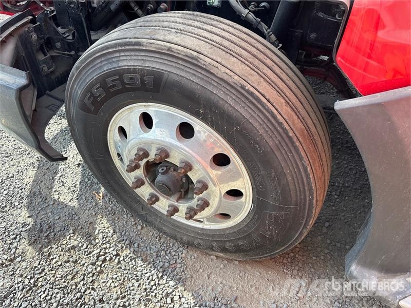 Kenworth T680 Vetopöytäautot
