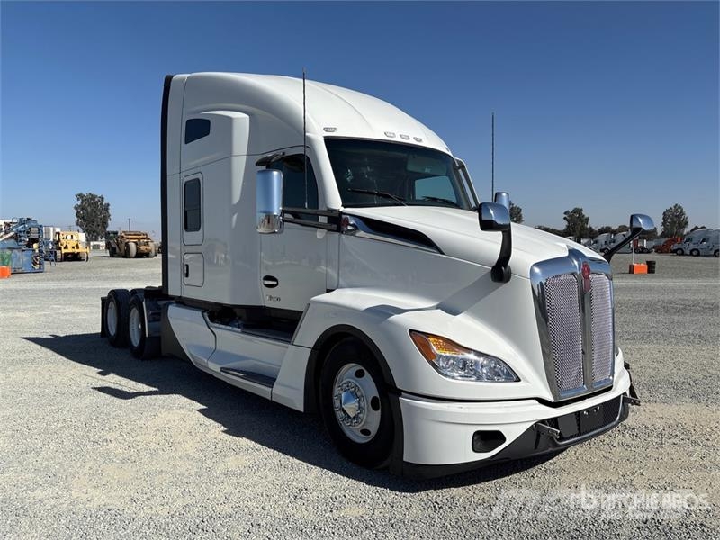 Kenworth T680 Sattelzugmaschinen