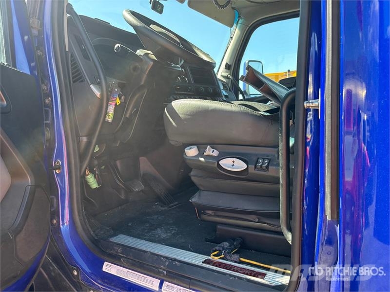 Kenworth T680 Τράκτορες