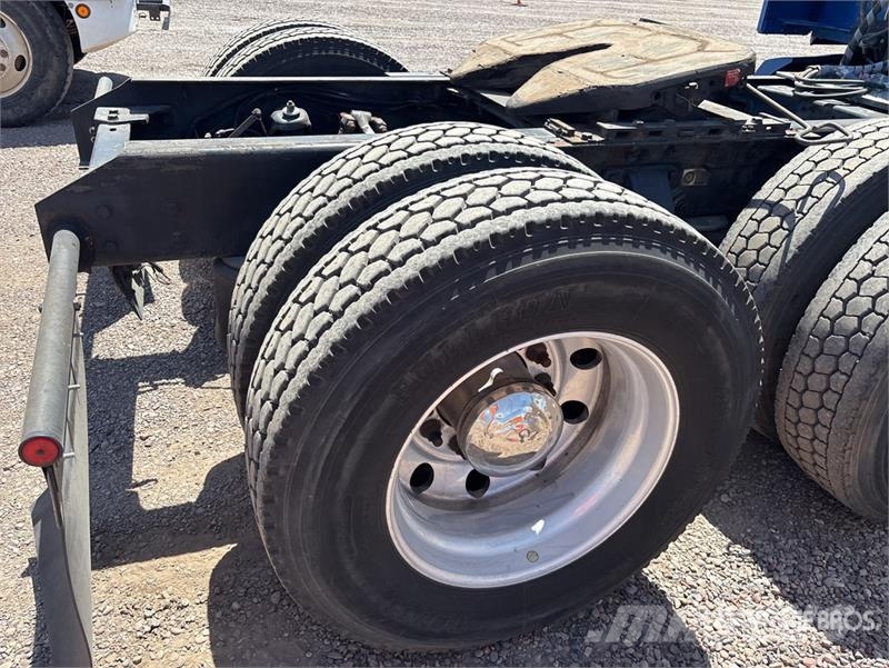Kenworth T680 Vetopöytäautot