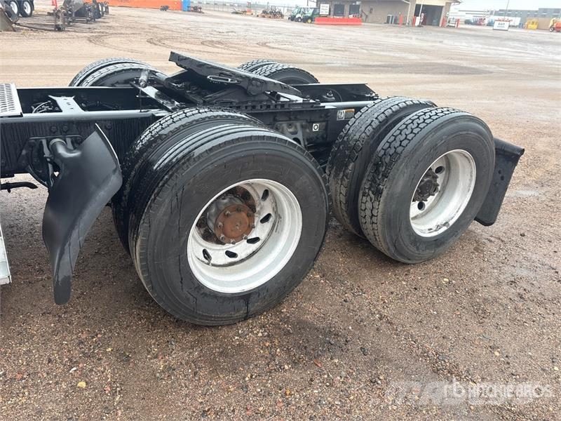 Kenworth T680 Trekkers