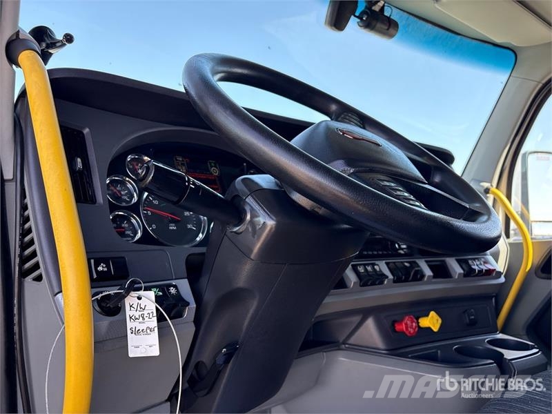 Kenworth T680 Prime Movers