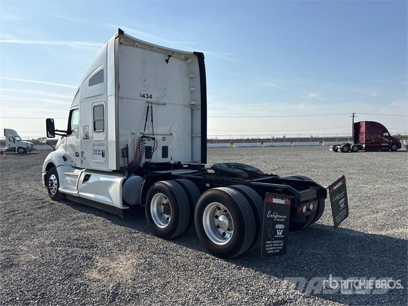 Kenworth T680 트랙터 유닛