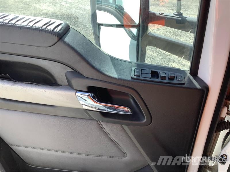 Kenworth T680 Prime Movers