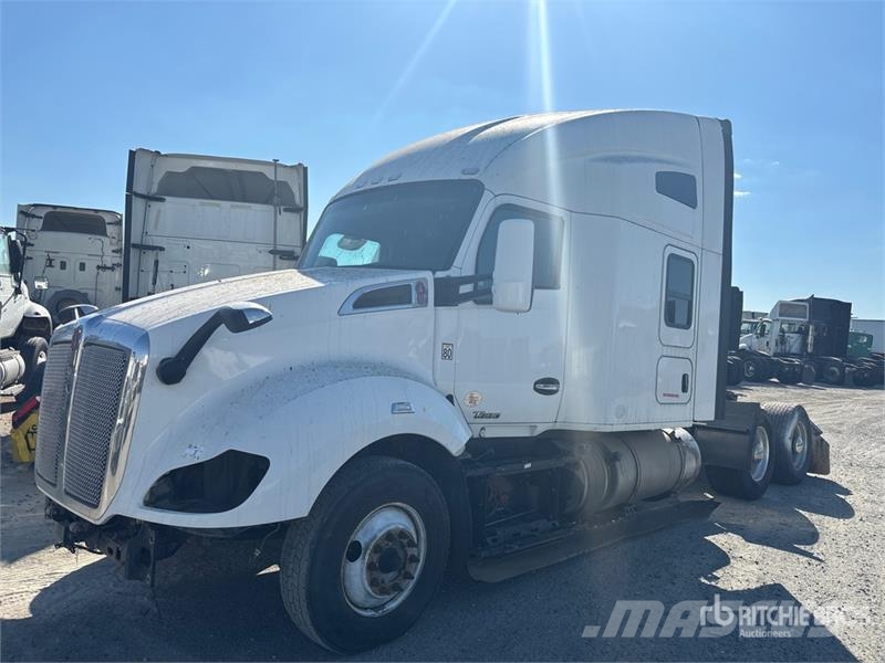 Kenworth T680 Prime Movers