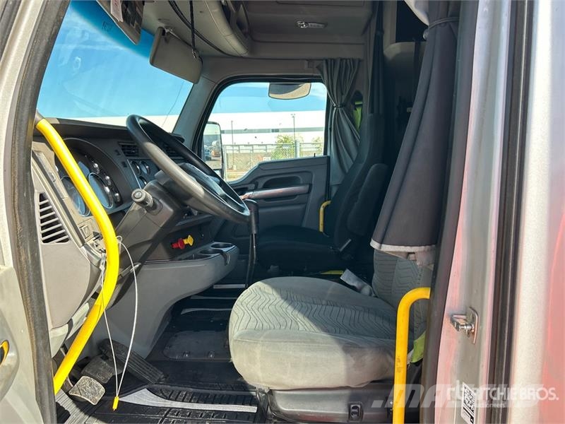 Kenworth T680 Vilcēji