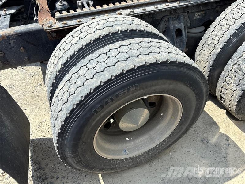 Kenworth T680 Vetopöytäautot