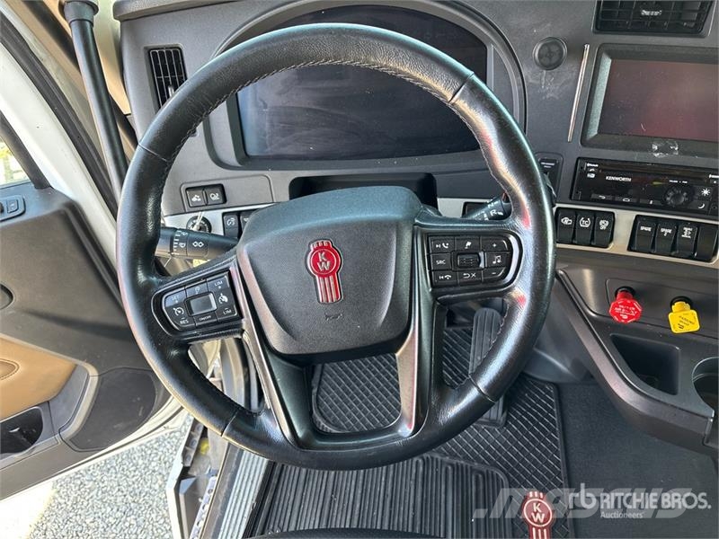 Kenworth T680 Prime Movers