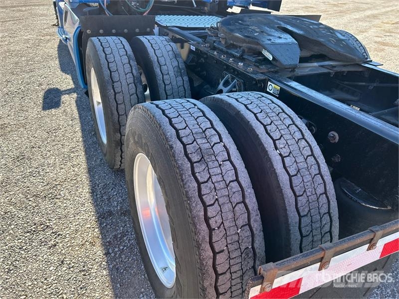Kenworth T680 Tractor Units