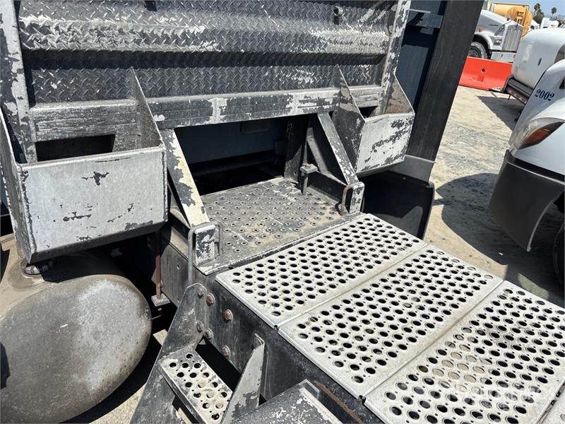 Kenworth T680 Vetopöytäautot