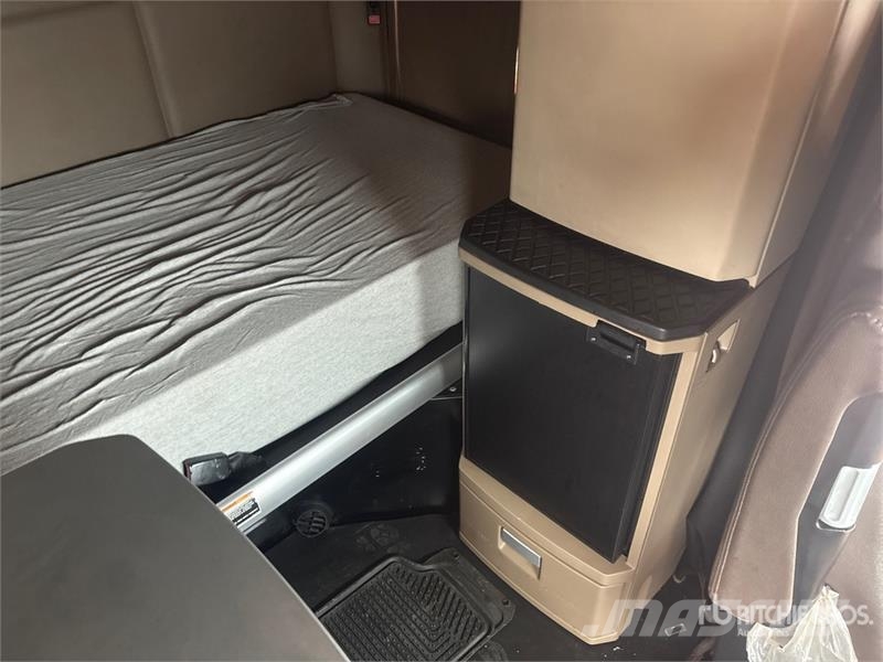 Kenworth T680 Trekkers
