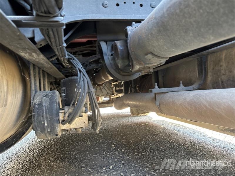 Kenworth T680 Tractor Units