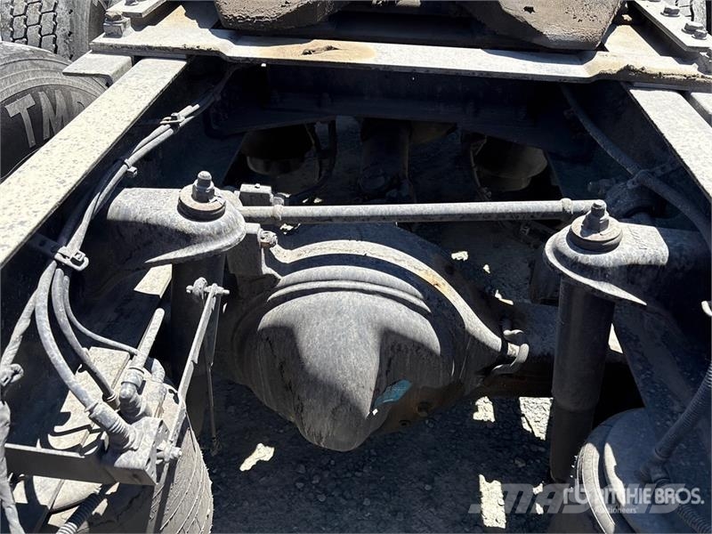 Kenworth T680 Tractor Units