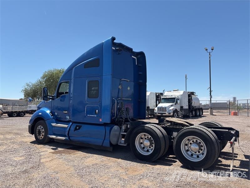 Kenworth T680 Vetopöytäautot