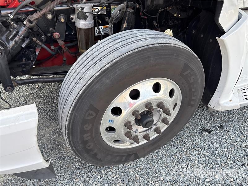 Kenworth T680 트랙터 유닛