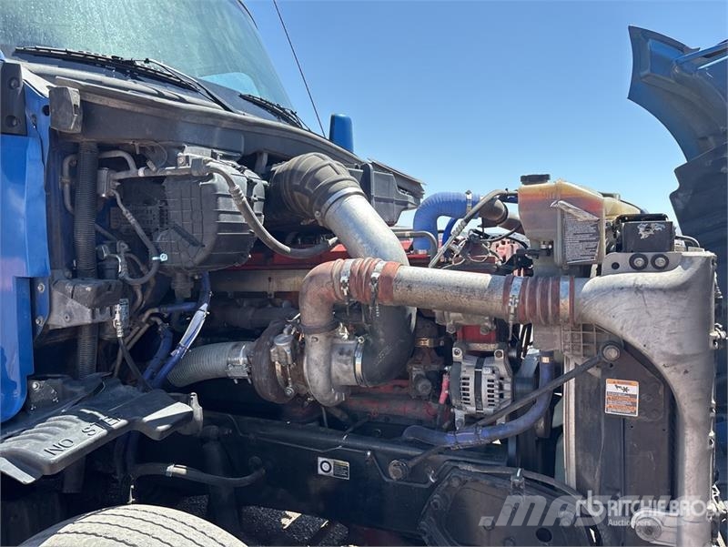 Kenworth T680 Vetopöytäautot
