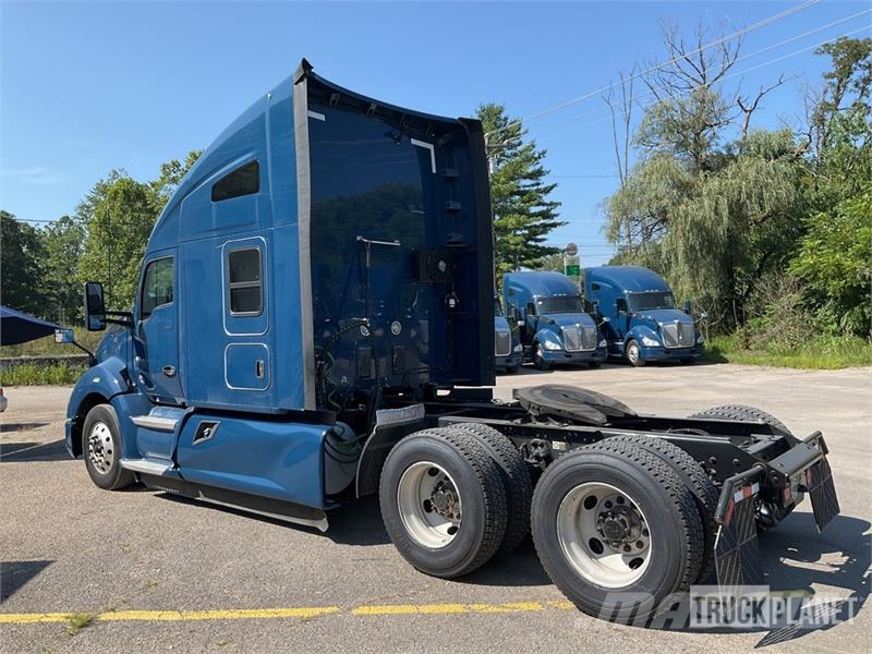 Kenworth T680 Prime Movers