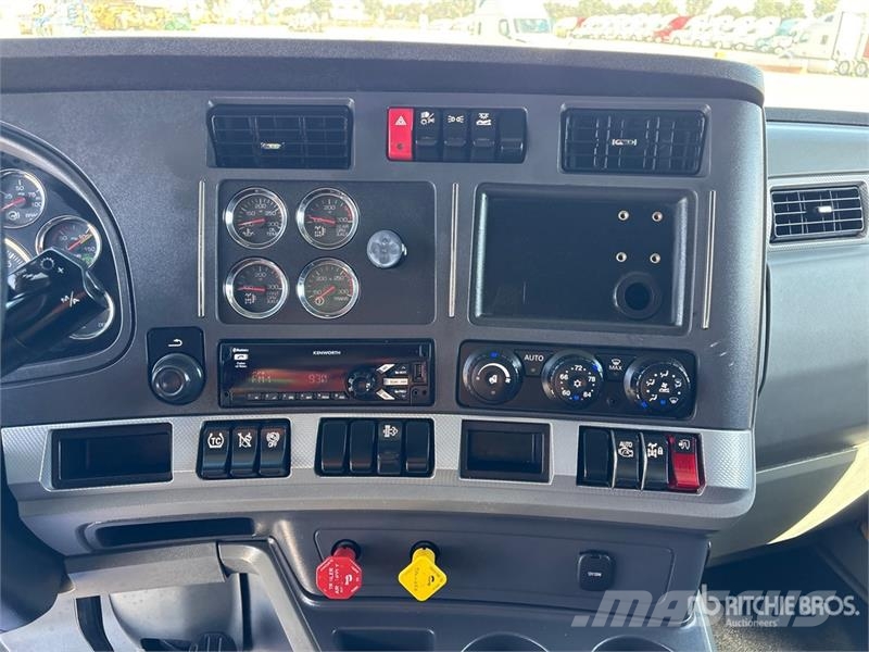 Kenworth T680 Prime Movers