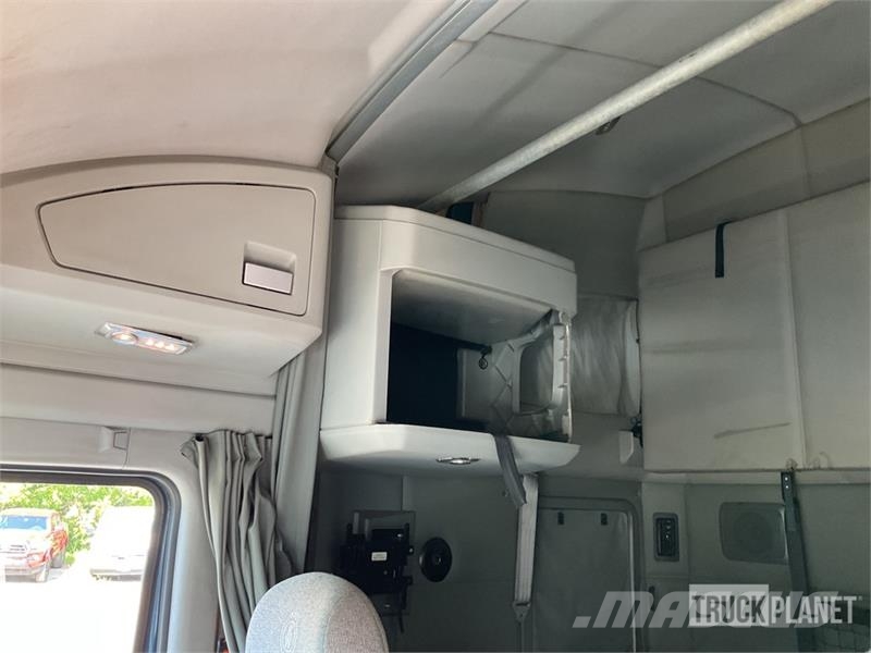 Kenworth T680 Prime Movers
