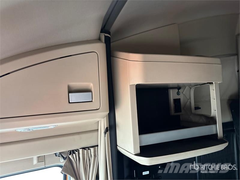 Kenworth T680 Prime Movers