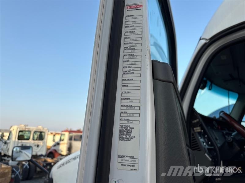 Kenworth T680 Vetopöytäautot