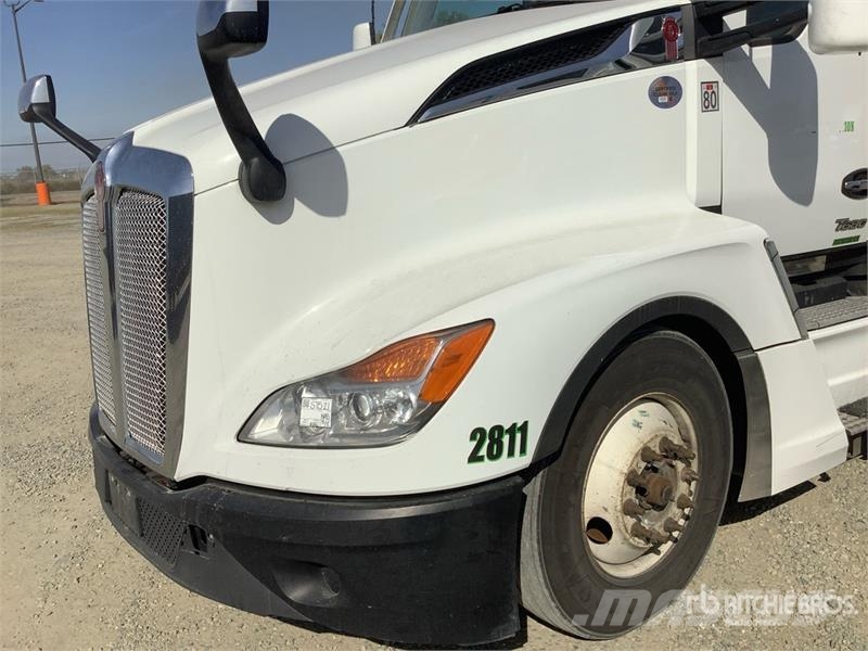 Kenworth T680 Prime Movers