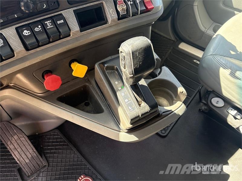 Kenworth T680 Cabezas tractoras