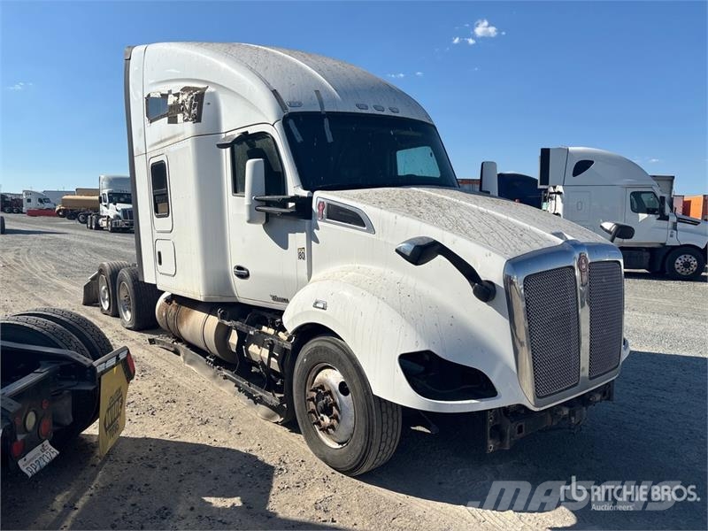 Kenworth T680 Prime Movers