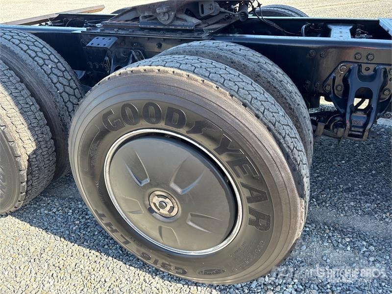 Kenworth T680 Vetopöytäautot
