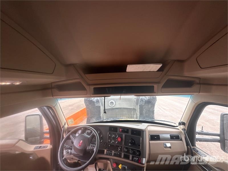 Kenworth T680 Trekkers
