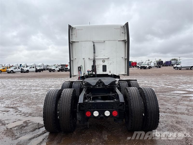 Kenworth T680 Τράκτορες