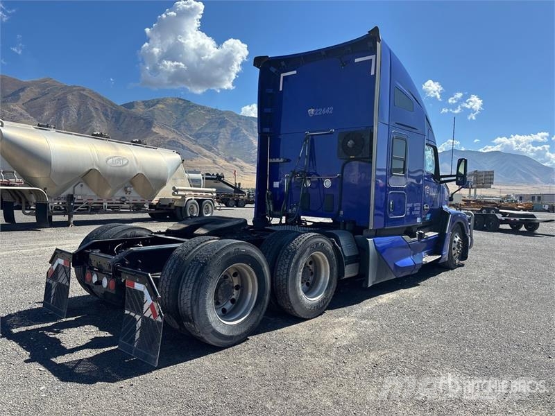 Kenworth T680 Τράκτορες