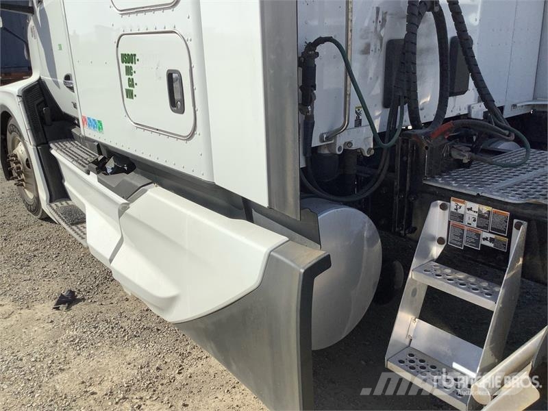 Kenworth T680 Prime Movers