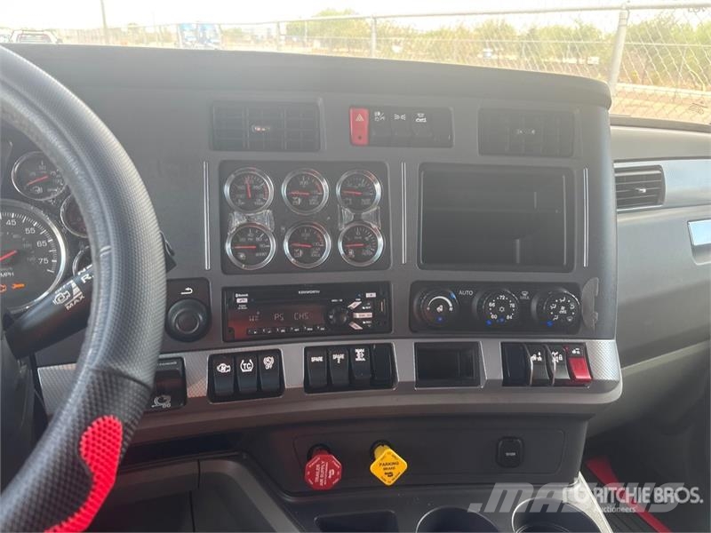 Kenworth T680 Prime Movers