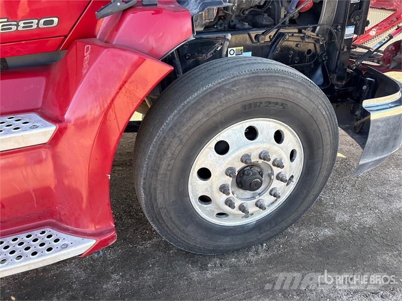 Kenworth T680 Cabezas tractoras