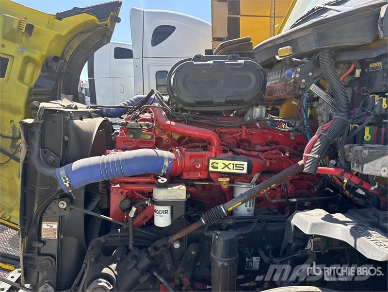 Kenworth T680 Седельные тягачи