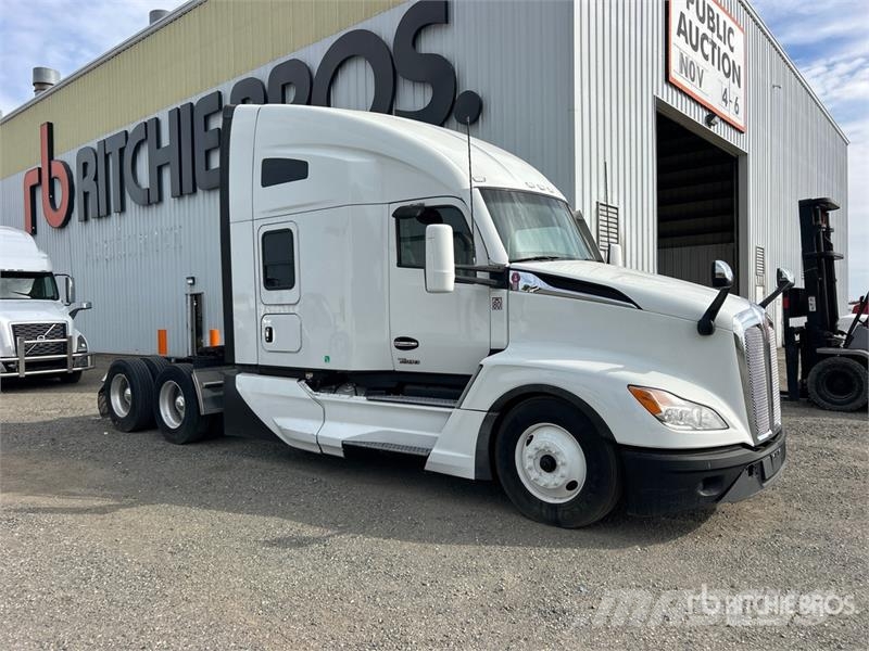 Kenworth T680 Prime Movers