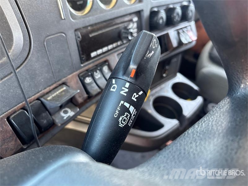 Kenworth T680 Sattelzugmaschinen