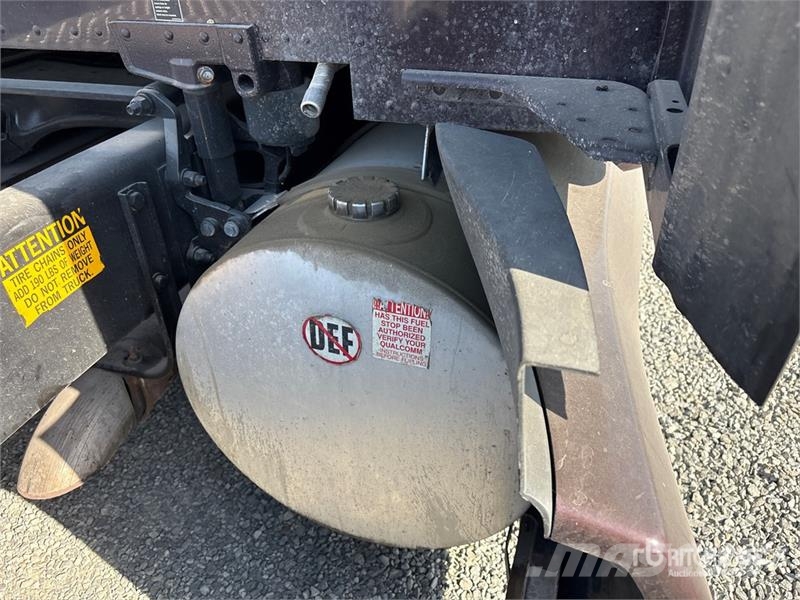 Kenworth T680 Vetopöytäautot