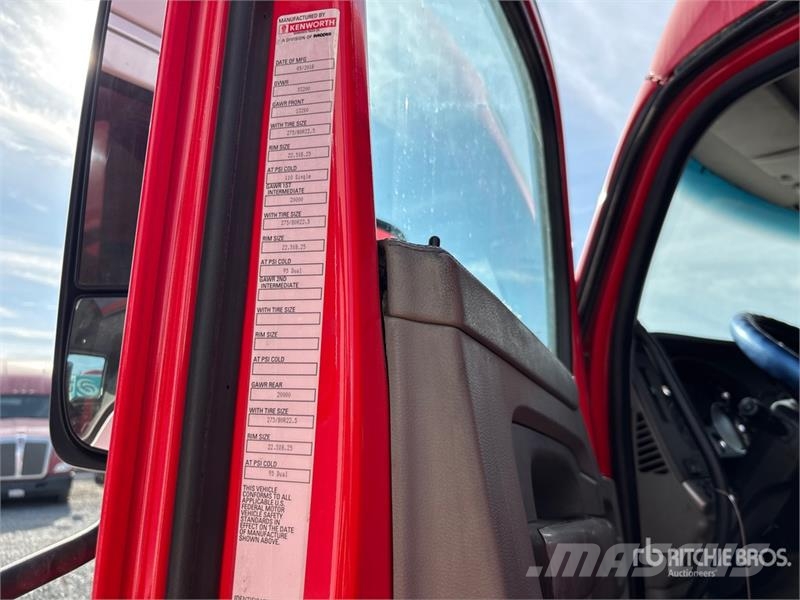Kenworth T680 Vetopöytäautot