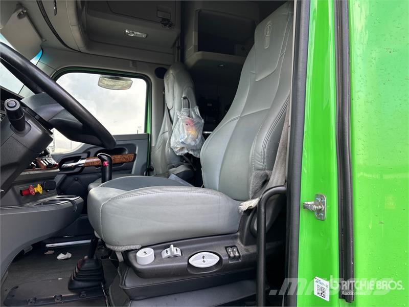 Kenworth T680 Sattelzugmaschinen