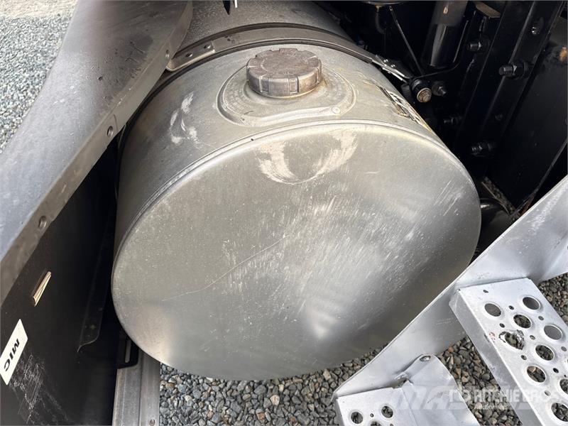 Kenworth T680 Motrici e Trattori Stradali