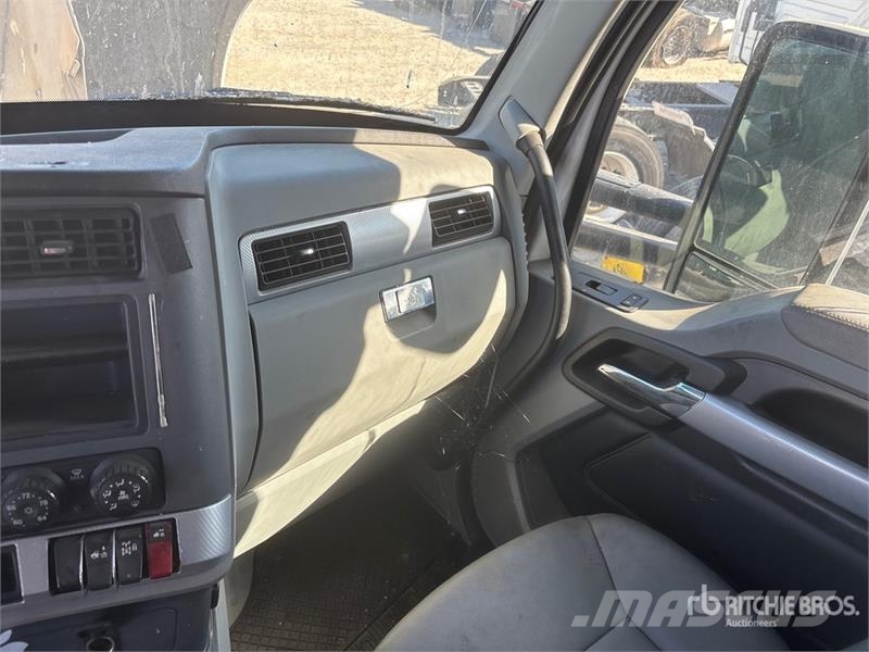 Kenworth T680 Prime Movers