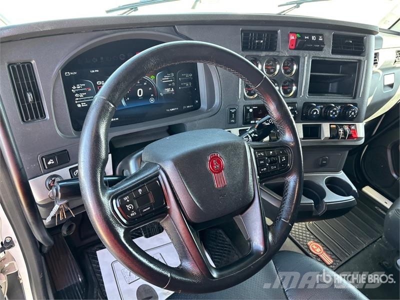 Kenworth T680 Sattelzugmaschinen