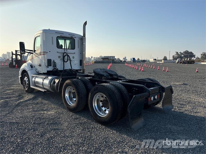 Kenworth T680 Vilcēji