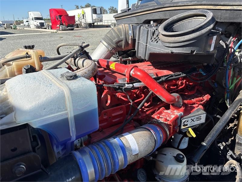 Kenworth T680 Vetopöytäautot